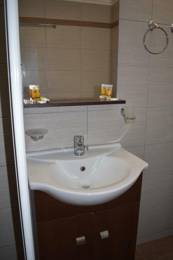 Cozy Apartment In Central Atenas Exterior foto