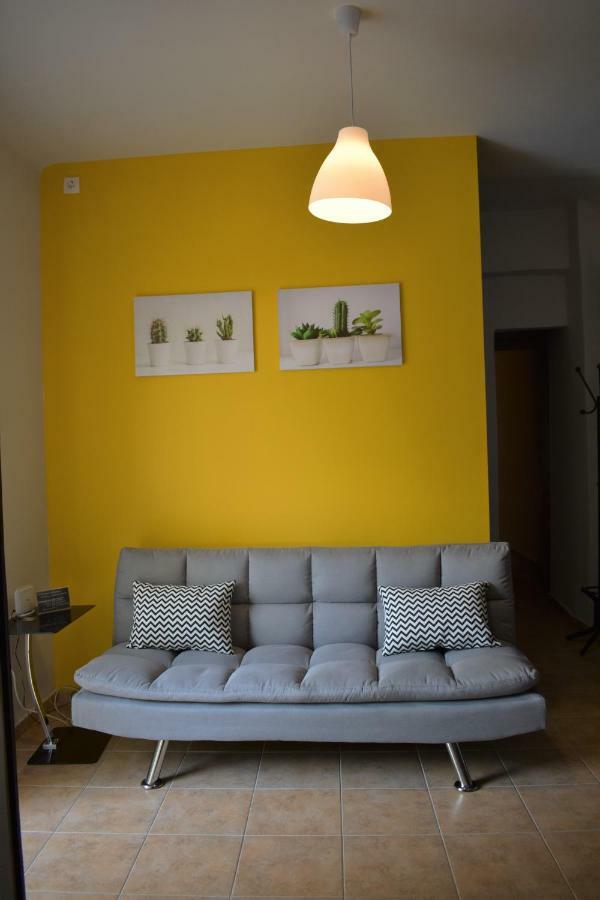 Cozy Apartment In Central Atenas Exterior foto