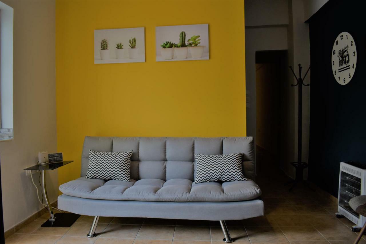 Cozy Apartment In Central Atenas Exterior foto